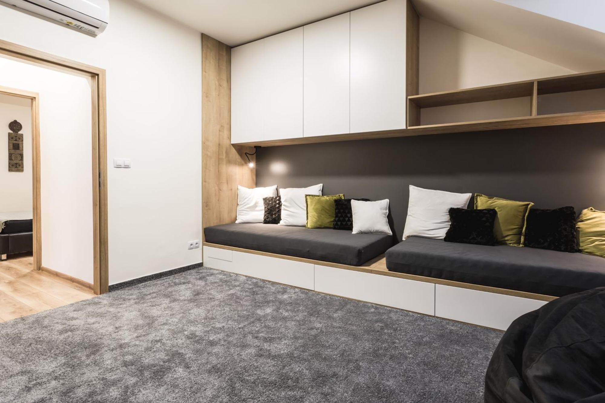 Flexihome Sk - Komenskeho - Private Parking Spot - Ultra Modern And Stylish Kosice Room photo